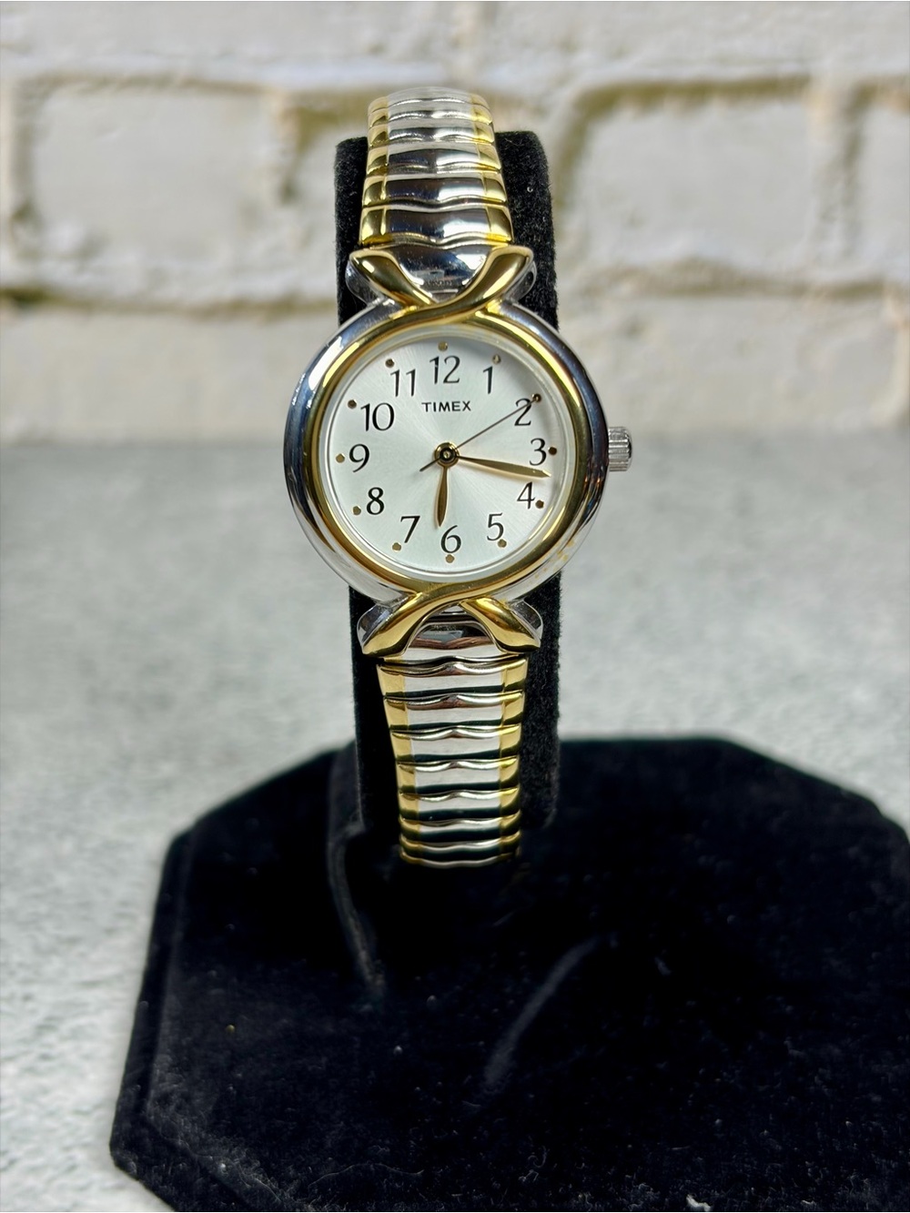 Timex Ladies Two Tone Quartz Watch Expansion Band New Battery 25mm